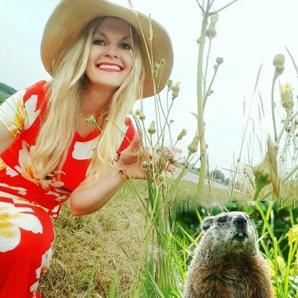 NWOT White Birch Floral Maxi Dress. EUC. Never worn. - Picture 9 of 9